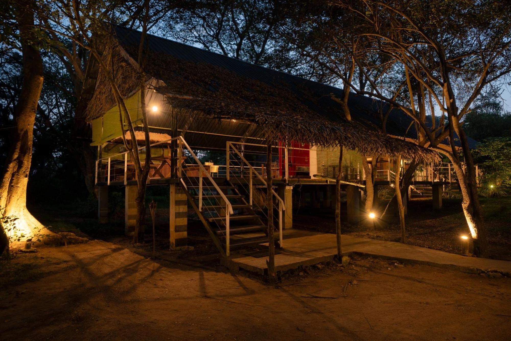 Lario Resort Sigiriya Ngoại thất bức ảnh