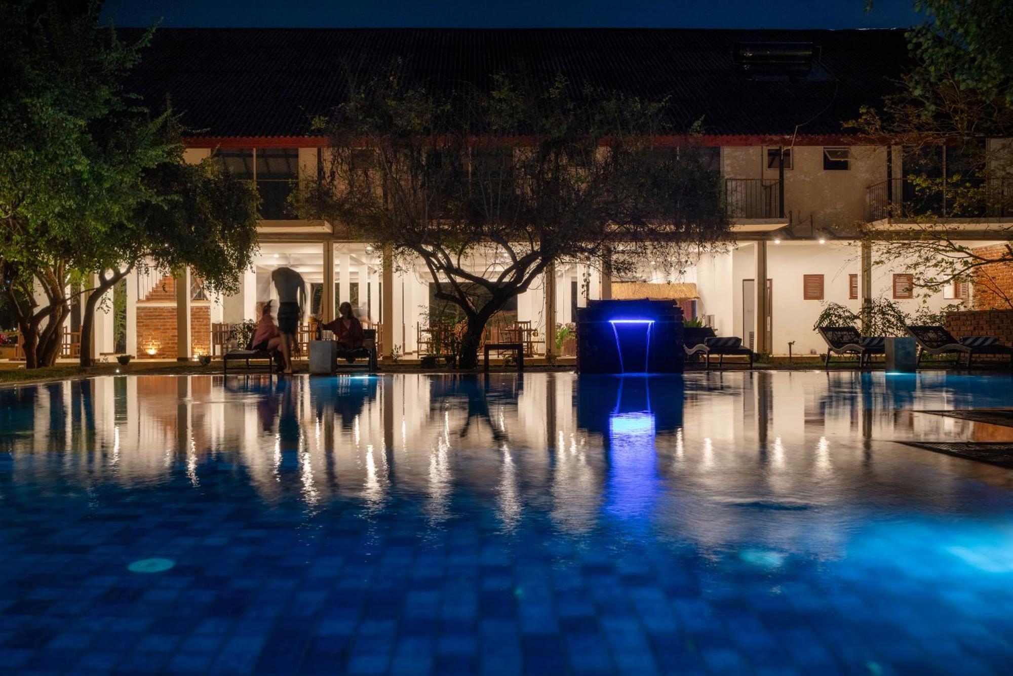 Lario Resort Sigiriya Ngoại thất bức ảnh